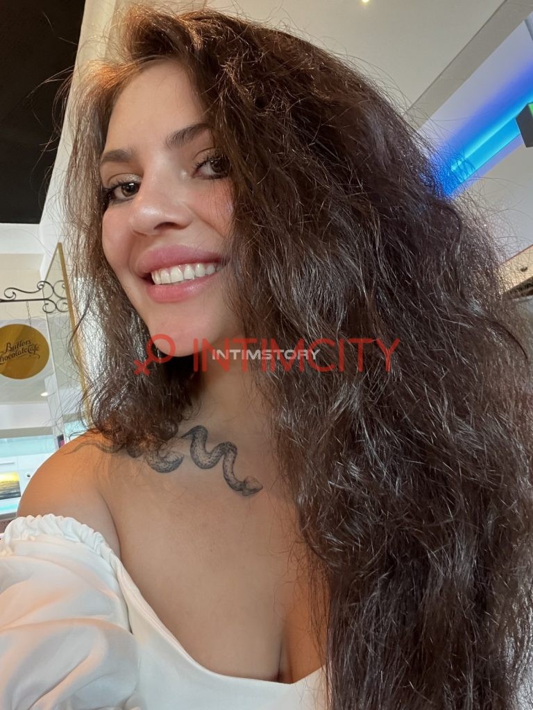 Элитная проститутка Tatiana de Vitt IntimCity